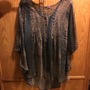 Plus size LYS Sheer blouse size 1X teal and grey